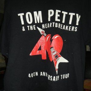 Tom Petty & The Heartbreakers 40th Anniversary Tour Tee  Size XL (no tags)